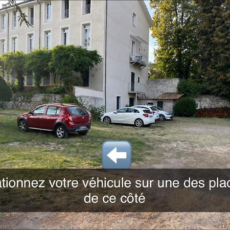Les Glycines, Charmant Studio Au Calme Dans Batisse De Maitre Proche Du Centre Ville Parking Gratuit Digne-les-Bains Exterior foto