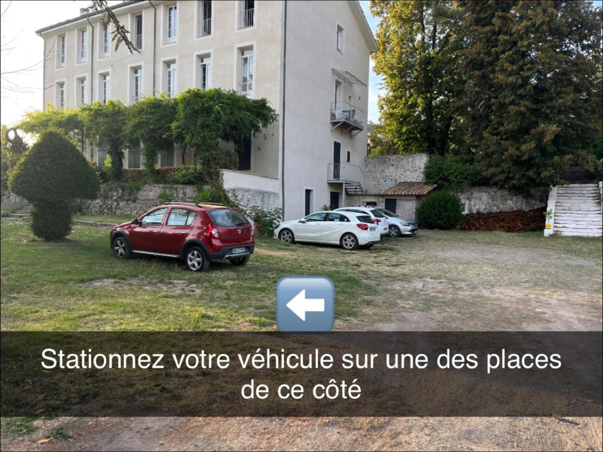 Les Glycines, Charmant Studio Au Calme Dans Batisse De Maitre Proche Du Centre Ville Parking Gratuit Digne-les-Bains Exterior foto